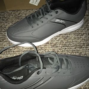 New Bowling shoes